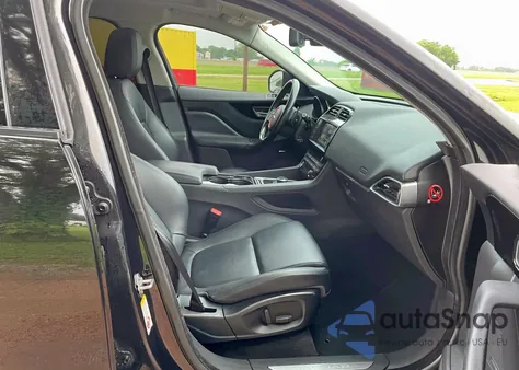 2017 Jaguar F-Pace Premium z USA, uszkodzony, nr VIN SADCJ2BN9HA096252